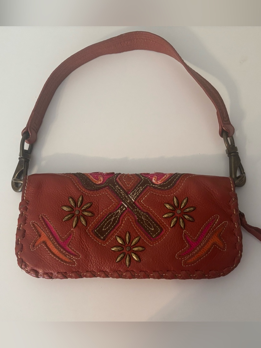 Vintage III Parcel Burnt Red Tooled Leather Guitar Motif Shoulder Bag/Clutch